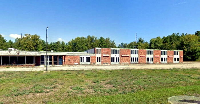 Bayside Hotel (Bayside Inn, The Surf) - Street View (newer photo)